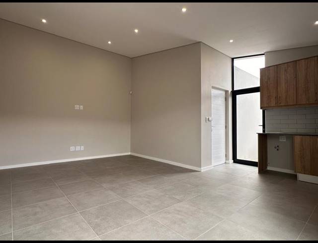 2 BEDROOM PROPERTY TO RENT IN HAASENDAL